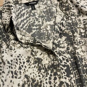 Express Men's Monochrome Patterned blouse